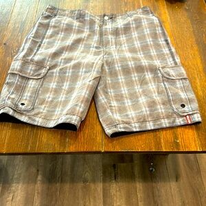 Tommy Bahama men’s swim trunks size 36